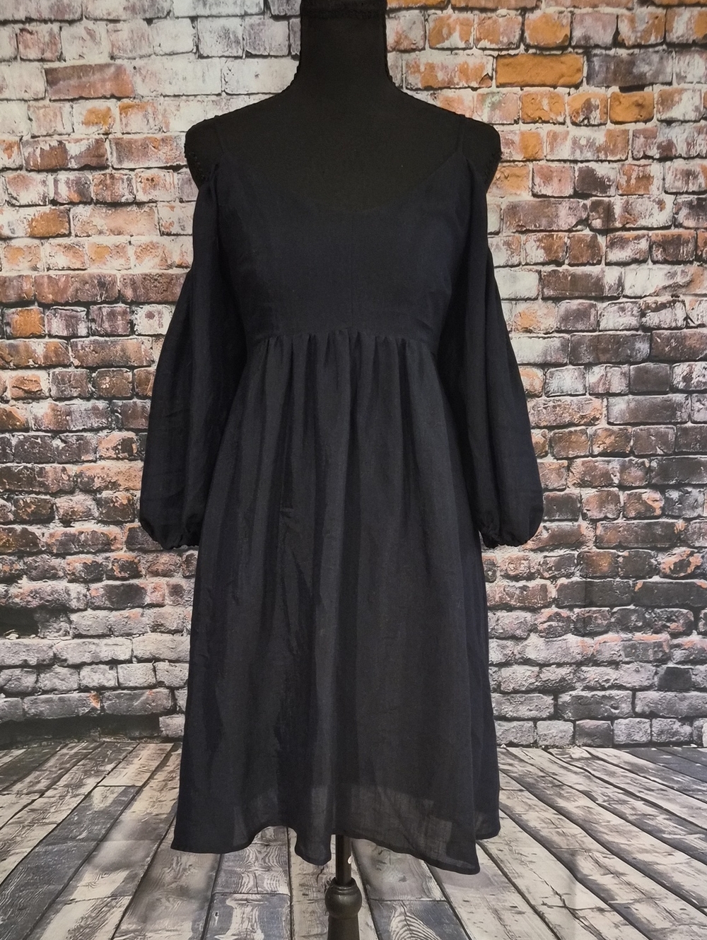 Anthropologie Moulinette Soeurs Black Cold-Shoulder Long Sleeve Midi Dress